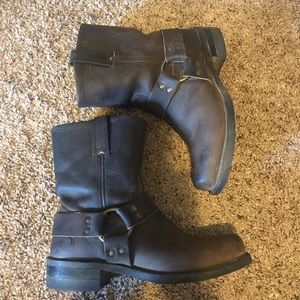 Frye motorcycle harness boots 8M